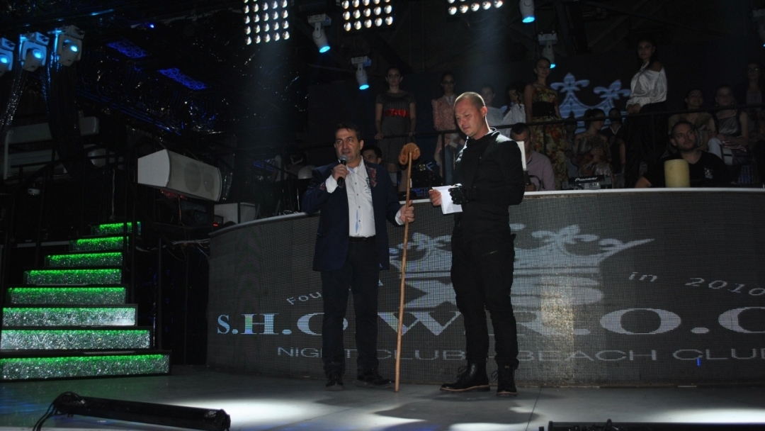 Димитър Наков поздрави участниците в Седмица на модата в Русе