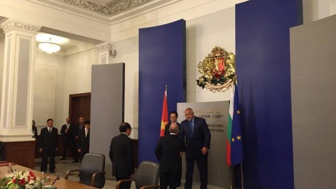 Община Русе подписа меморандум за сътрудничество с виетнамския град Кън Тхъ