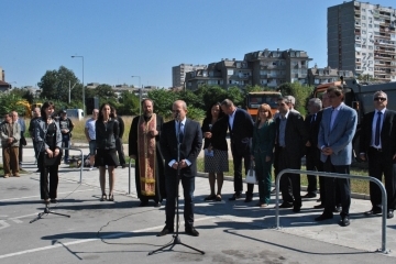 Днес беше направена първа копка за изграждане на подлез за свързване на квартал "Родина" с центъра
