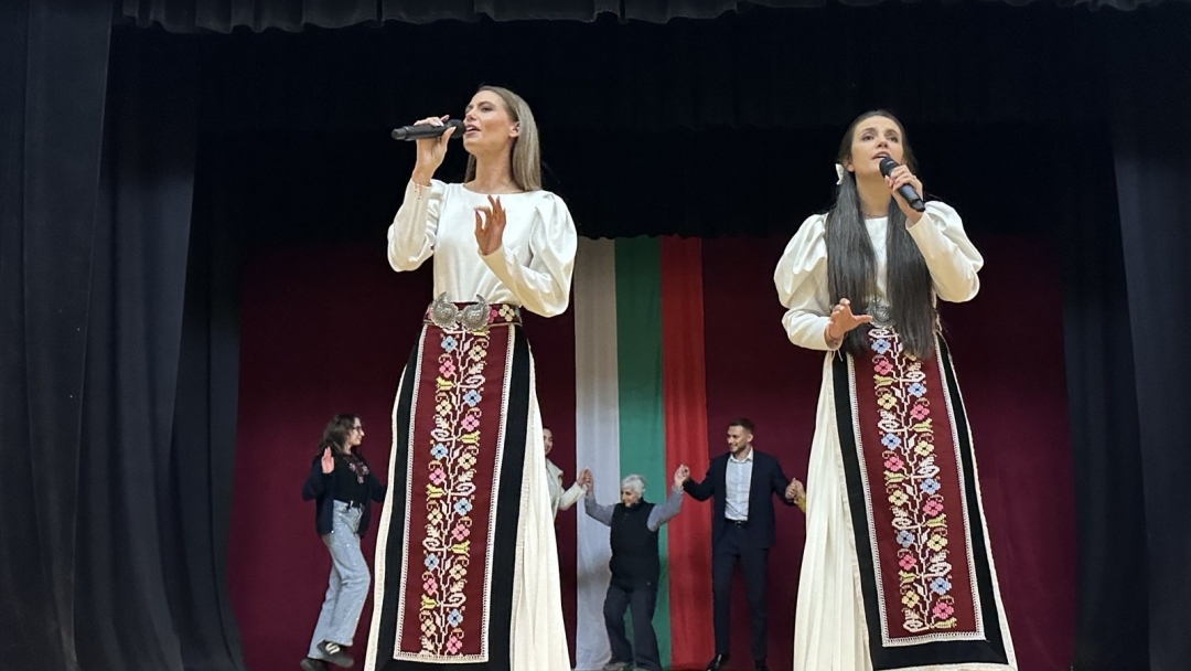 Заместник-кметът Енчо Енчев уважи празничния концерт за 3 март в Бяла