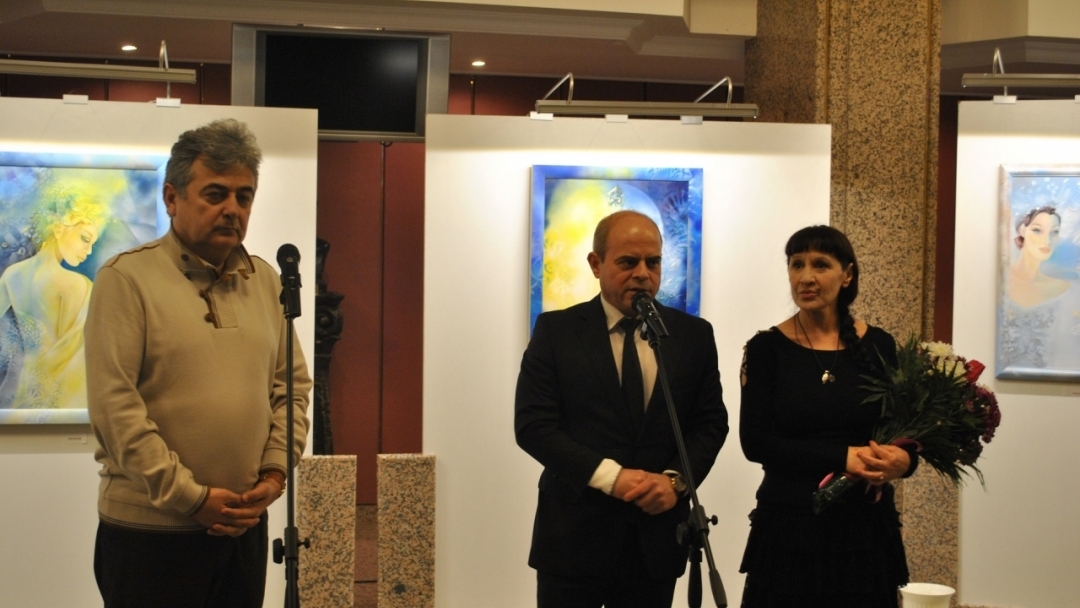 Кметът Пламен Стоилов откри Арт салон „Любов и вино“ 2016
