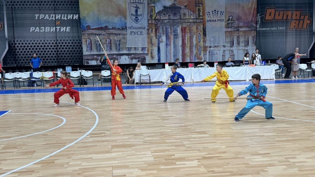 България победи Румъния със 78:76 в оспорван баскетболен двубой по случай 10 години „Арена Русе“