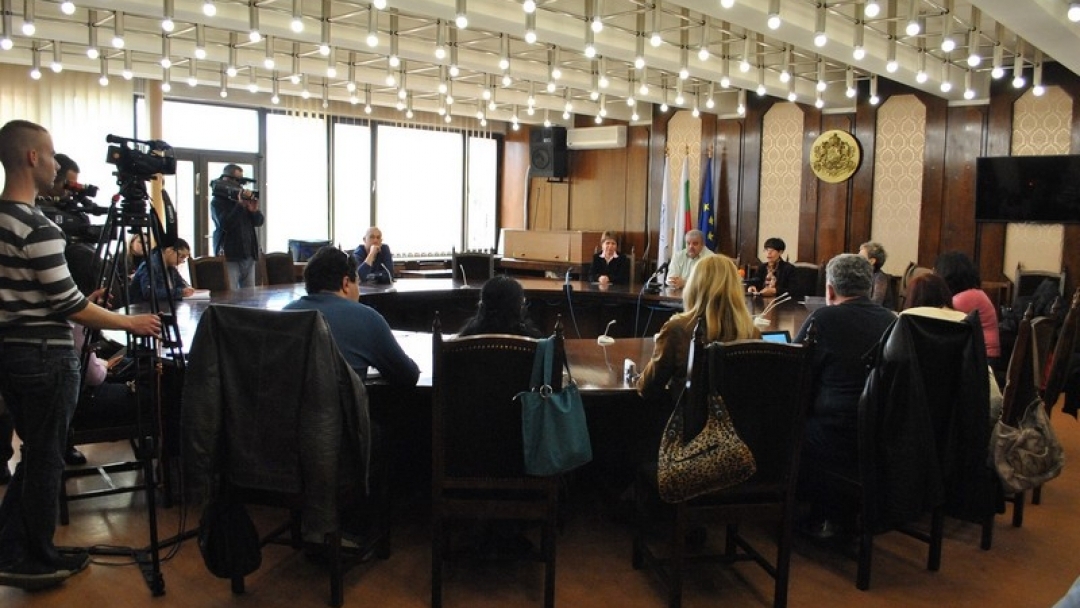 С празнична Света литургия и тържествена церемония Русе ще отбележи празника на града – 6 май