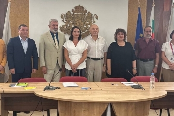 В сградата на Община Русе бе подписано споразумение за по-активен и приобщаващ пазар на труда