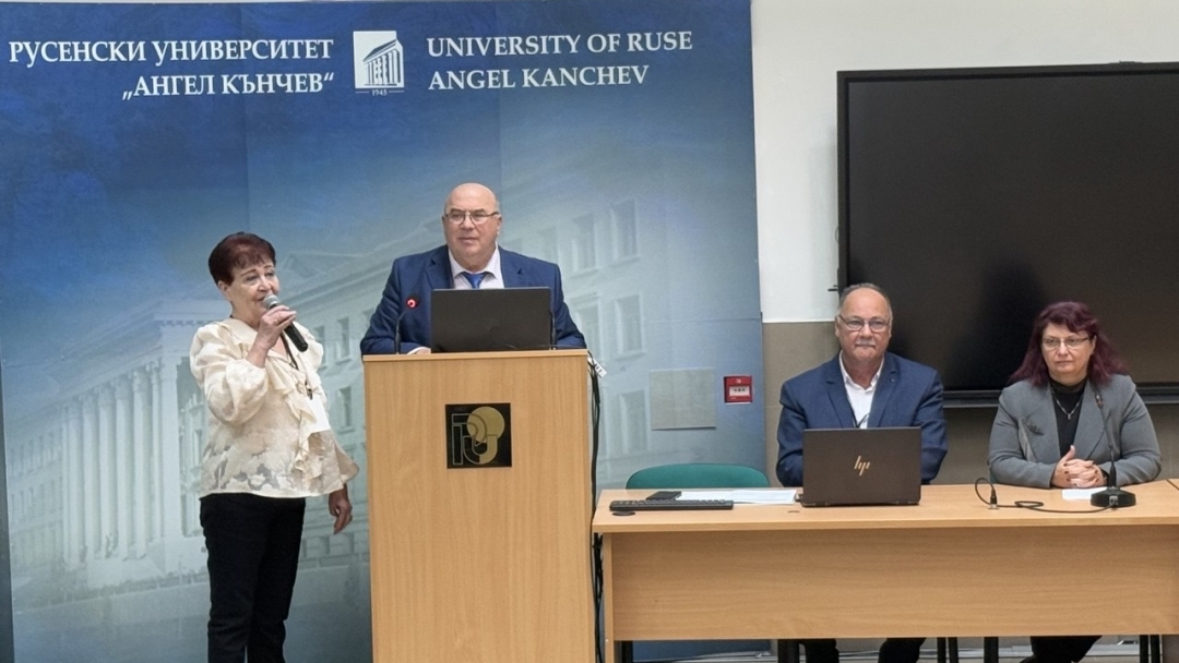 Учени от 7 страни обсъждат как да възстановят седиментния баланс на Дунав