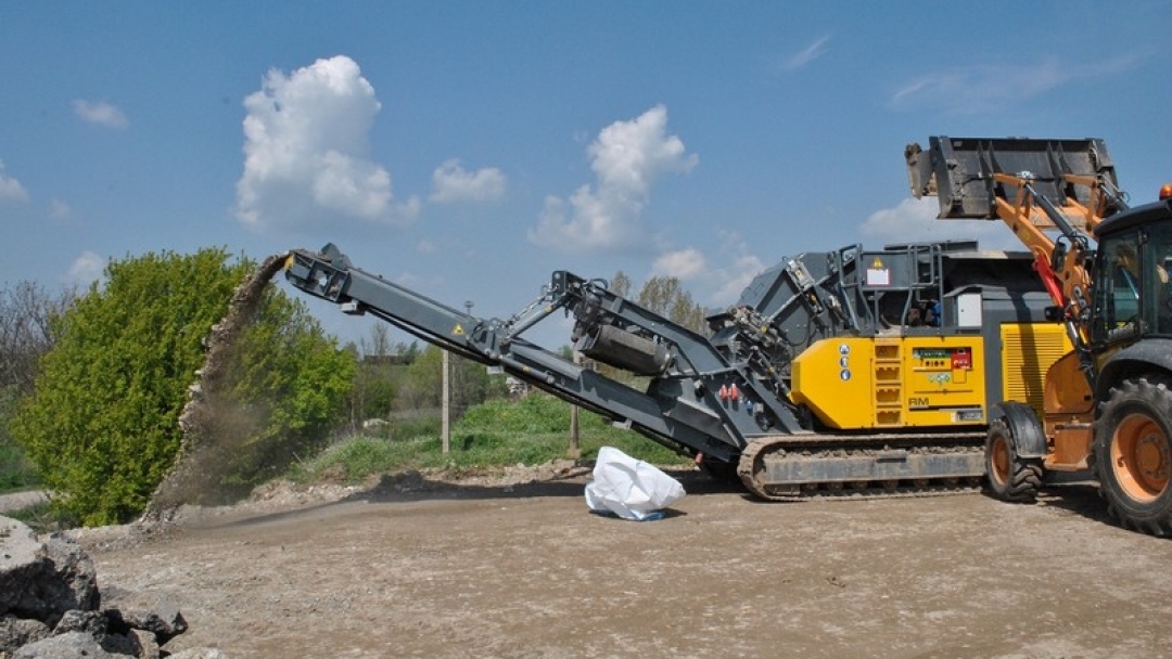 Инсталация за преработка на строителни отпадъци заработи в Русе