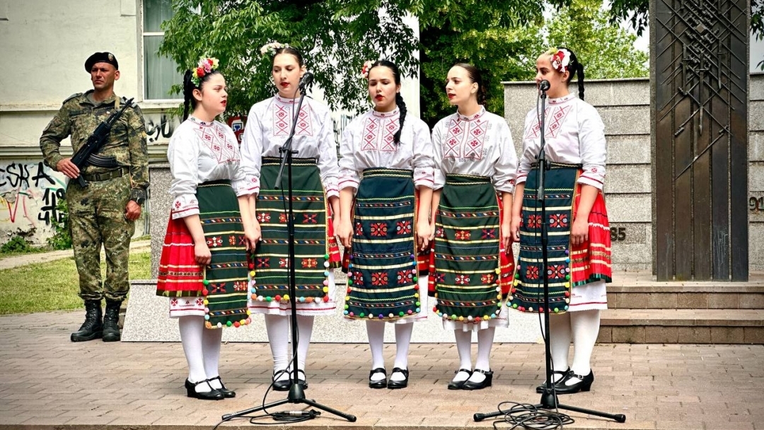 Русе почете паметта на Ботев и загиналите за свободата на България