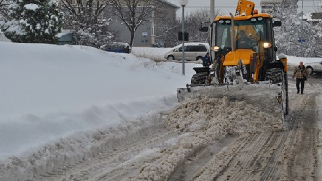 Зимната обстановка в община Русе се нормализира, няма населени места без ток и водаЗимната обстановка в община Русе се нормализира, няма населени места без ток и вода