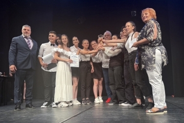 Мечтата на Климент Михайлов се сбъдна отново – над 250 млади актьори се изявиха на русенска сцена