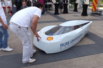 Модерен електромобил представя Русе в Shell Eco-marathon Europe 2014