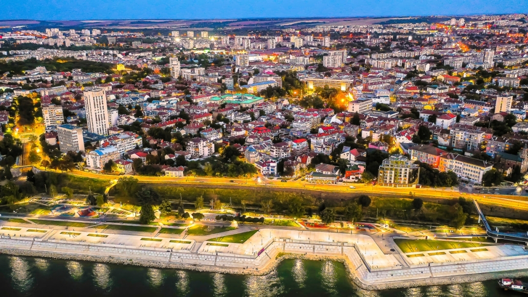 Кметът на Русе Пенчо Милков оттегли предложението за промяна на местните данъци и коментира такса „битови отпадъци“