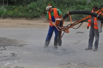 Новозакупена машина демонстрира днес ОП „Комунални дейности“ при Община Русе