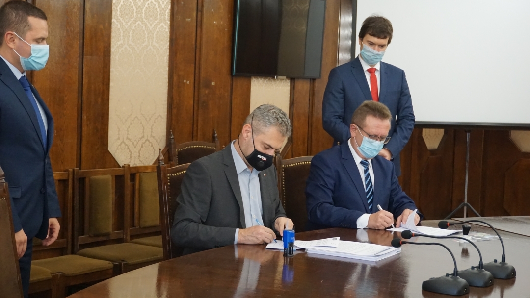 Кметът Пенчо Милков заяви официално желанието си за побратимяване на Русе с чешки град пред посланика на Чешката република в България 