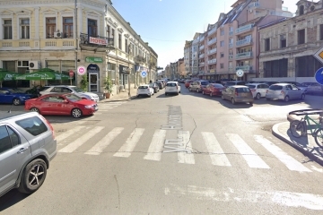 Водният цикъл затваря временно кръстовище на ул. „Рила“ с ул. „Николаевска“