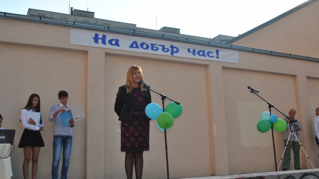 Кметът Пламен Стоилов откри новата учебна година в АГ "Гео Милев"