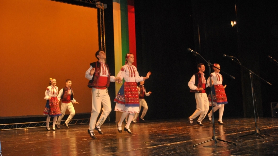 Кметът Пламен Стоилов откри Националната панорама на детското и младежко творчество „Русе – всемир на таланти“ 2013