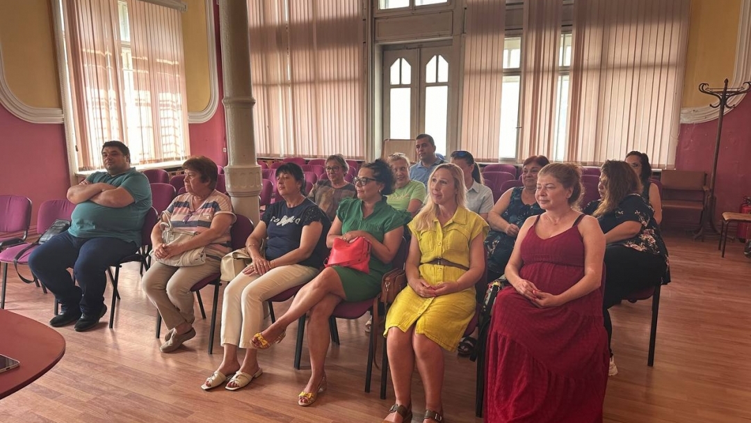 Започна петдневно обучение на обществените възпитатели към Местната комисия за борба срещу противообществените прояви