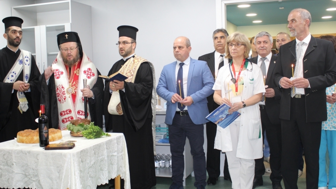 Кметът Пламен Стоилов присъства на официалното откриване на сектор "Инвазивна кардиология" и освещаването на ангиографски апарат в УМБАЛ - РУСЕ