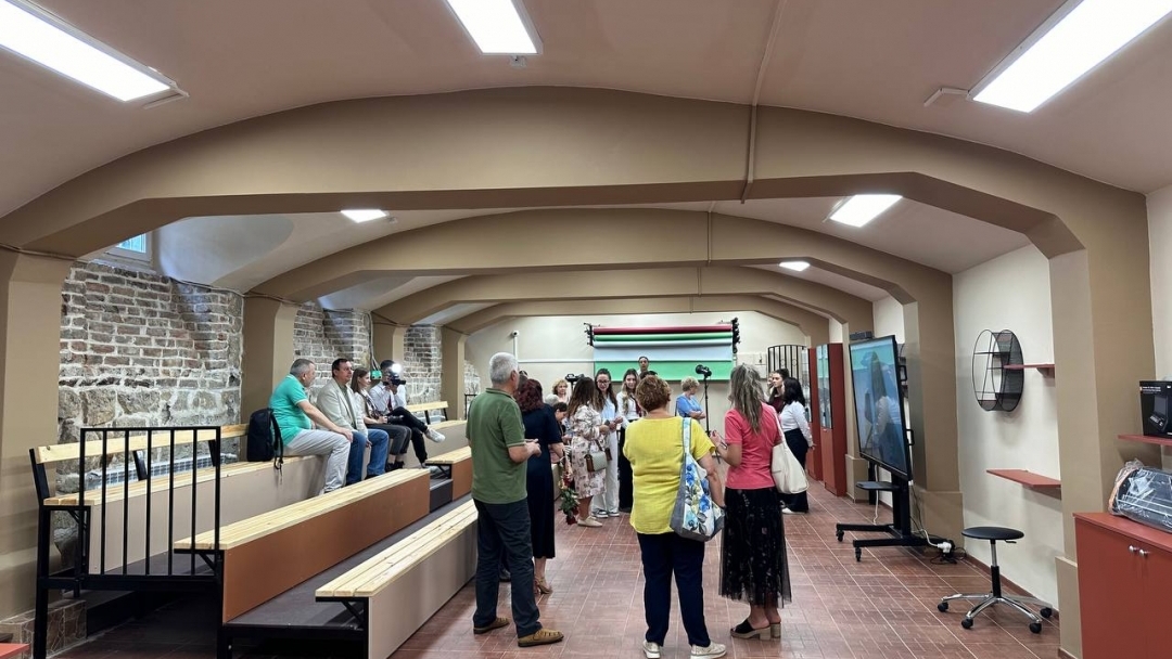 Pencho Milkov opened the new STEAM Center for Creative Technologies at English Language High School "Geo Milev"