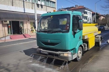  Увеличава се броят на улиците, включени в графика за миене през следващата седмица