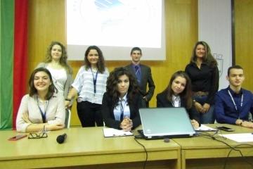 Проведе се отчетно-изборно събрание на Младежки парламент към Общински младежки дом - Русе