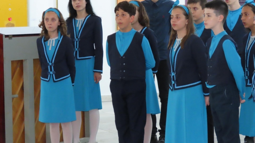 Детски хор „Св. Георги Победоносец“ представи вдъхновяващ годишен концерт