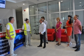 Кметът Пламен Стоилов посети „ВИТТЕ Аутомотив“