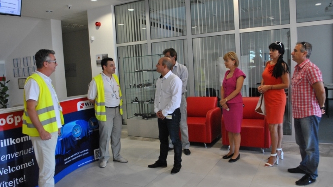 Кметът Пламен Стоилов посети „ВИТТЕ Аутомотив“