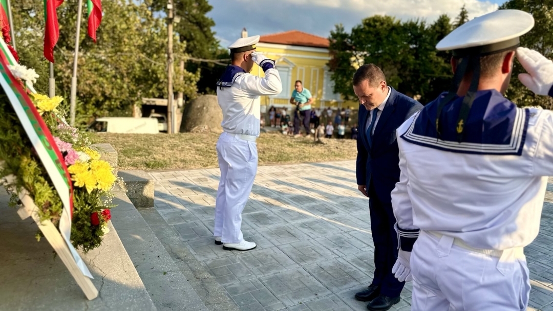 Русе отбеляза 145 години от създаването на Военноморските сили в България