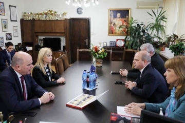 Кметът Пламен Стоилов проведе работна среща с министъра на труда и социалната политика Бисер Петков