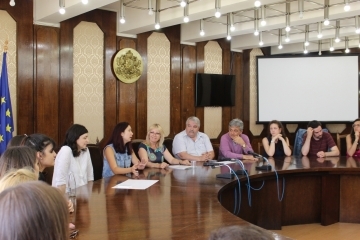 Заместник-кметът Иван Григоров се срещна с 23-ма доброволци по програма "Еразъм+"