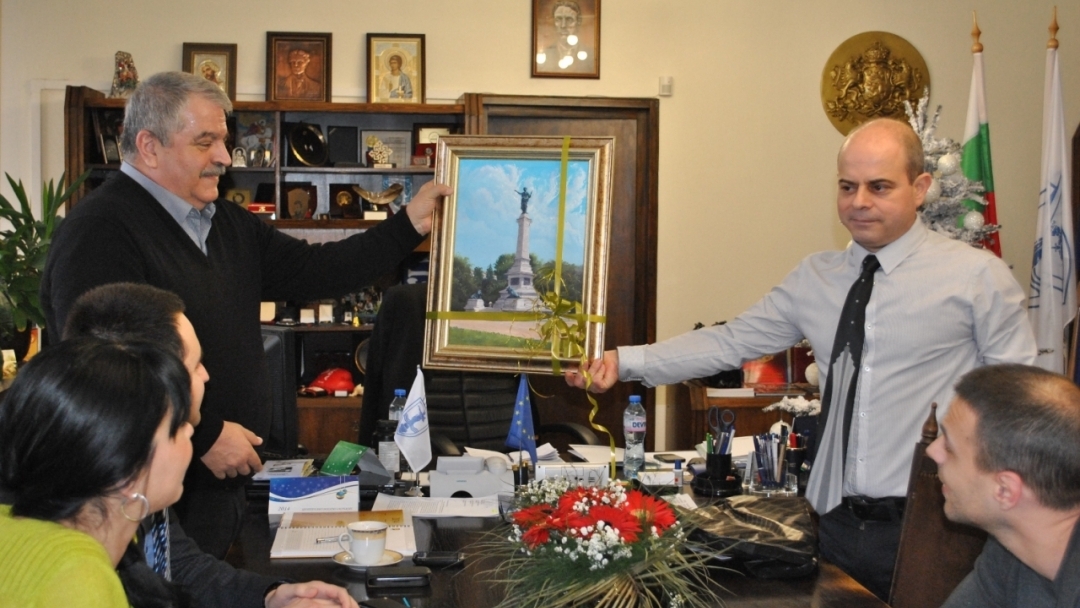 Имен ден празнува днес зам.-кметът Иван Григоров 