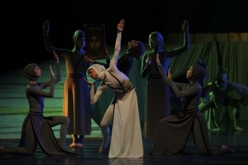 "Нестинарка" на сцената на Доходното здание в Русе на 28 февруари