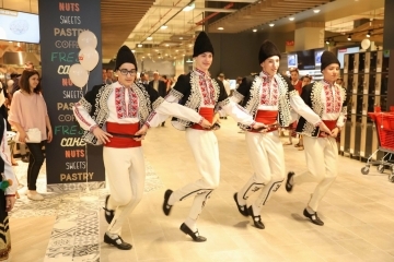 Главният архитект на Община Русе арх. Живка Бучуковска присъства на откриването на Хипермаркет ЕДЕА