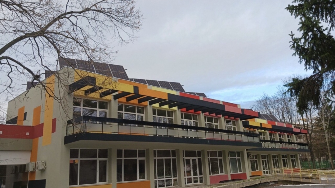 Община Русе отчита напредък по ключови ремонти в образователни институции