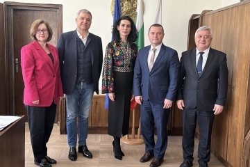 Кметът на Русе Пенчо Милков се срещна с украинския посланик Олеся Илашчук