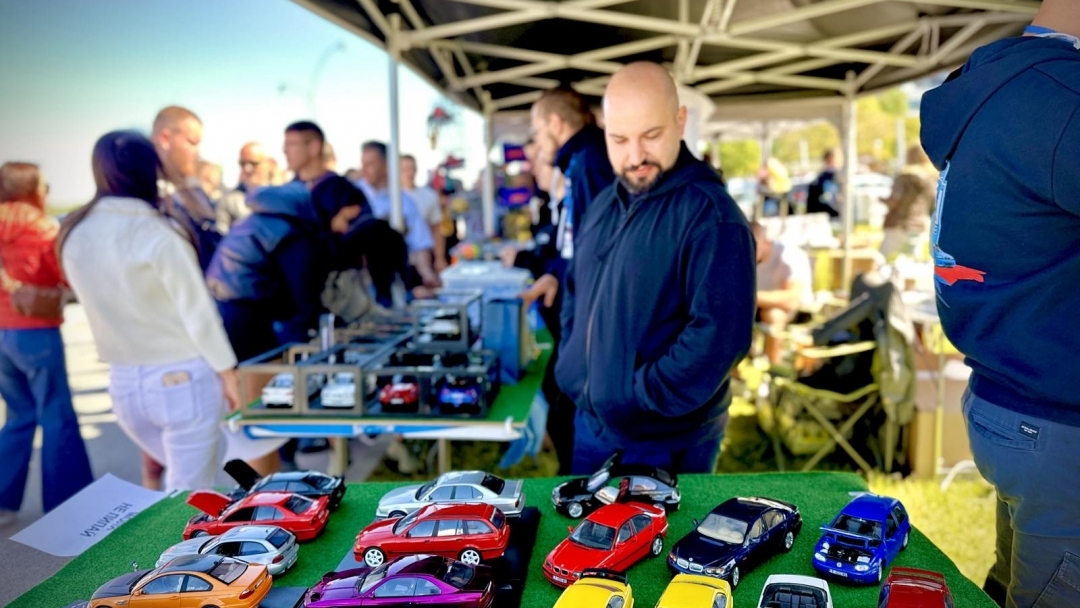 Кметът Пенчо Милков и „БМВ Тийм Русе“ дадоха начало на автомобилния сезон