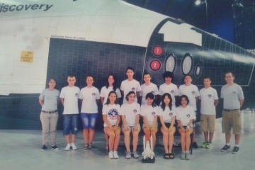 Ученици от СОУ за европейски езици „Св. Константин-Кирил Философ“ със специални дипломи от НАСА