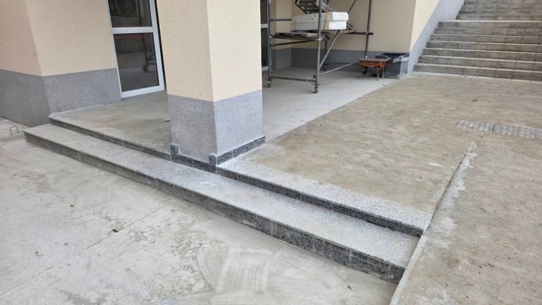 Община Русе отчита напредък по ключови ремонти в образователни институции