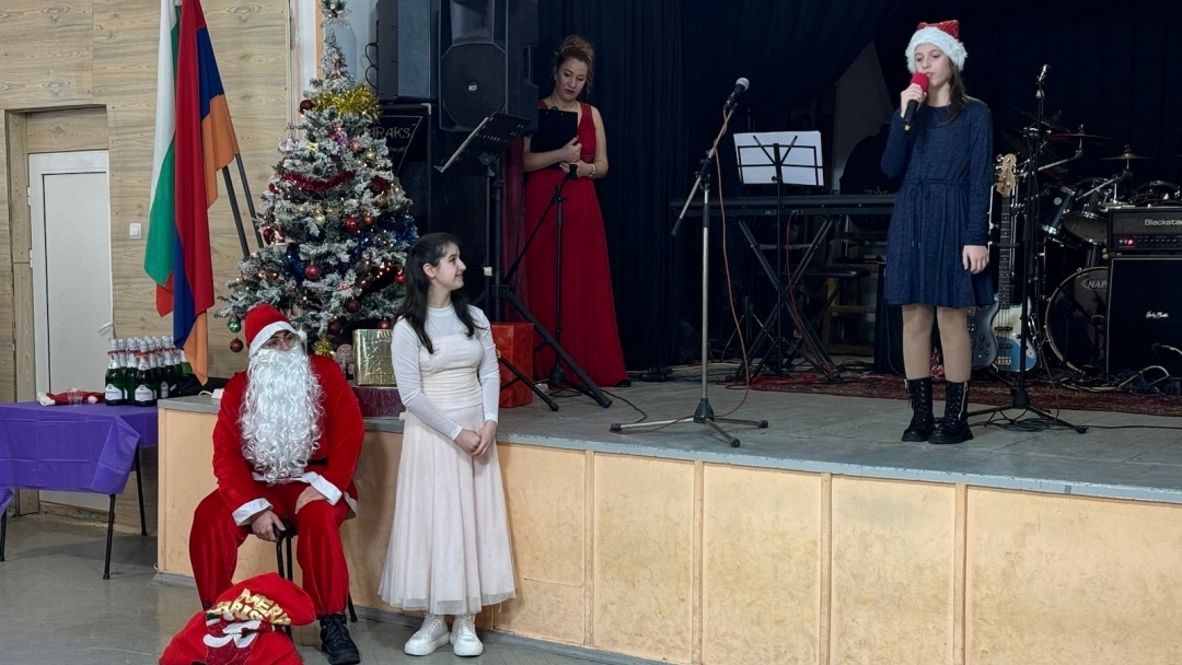 Пенчо Милков поздрави арменската общност в Русе по случай Рождество Христово