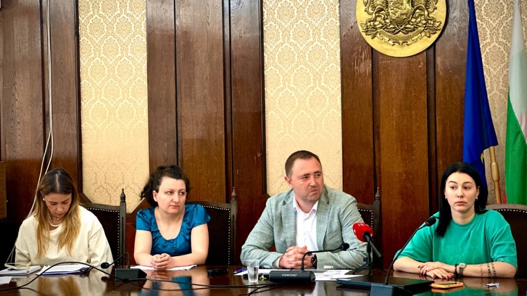  Заключителна пресконференция отчете успешното изпълнение на проекта за ремонт на ДГ „Слънце“ 