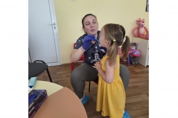 Близо 400 деца преминаха безплатни профилактични прегледи по общинската програма за дентално здраве