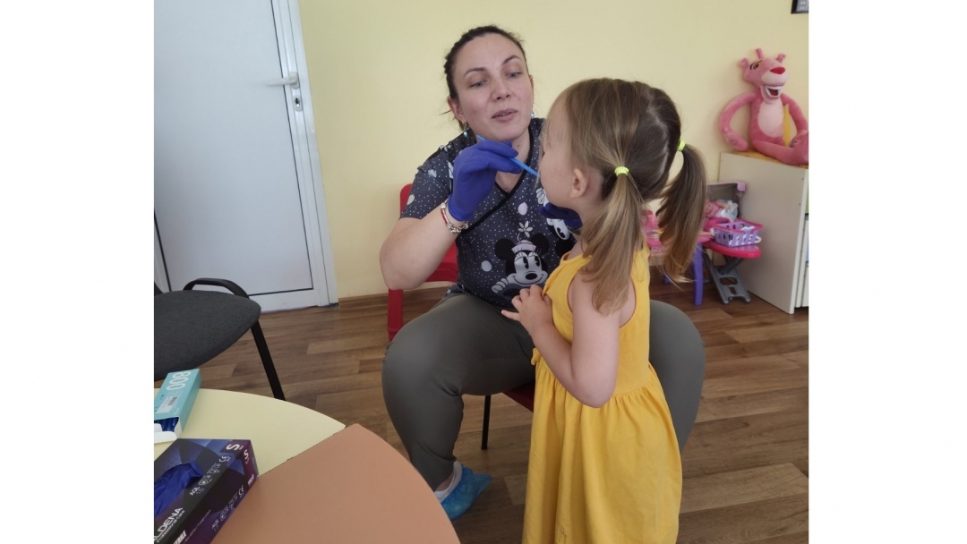 Близо 400 деца преминаха безплатни профилактични прегледи по общинската програма за дентално здраве