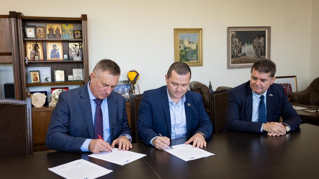 Община Русе, М-Газ и SOCAR откриха в с. Червена вода втори обект от проекта за хибридна газификация