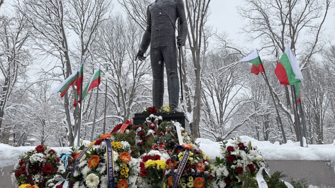 Ruse residents marked 152 years since the death of Vasil Levski today