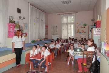 Деца от ЦДГ „Иглика“ се запознаха с ползите от спорта 