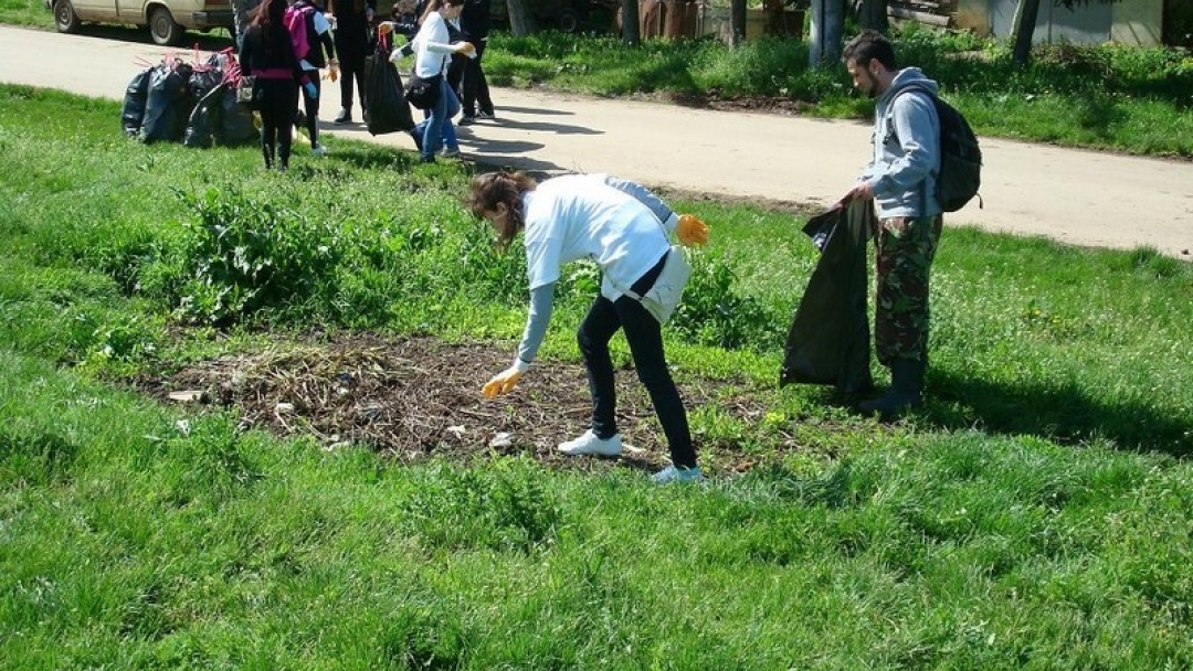 Близо 7 000 души от община Русе се включиха   в кампанията „Да изчистим България за един ден“