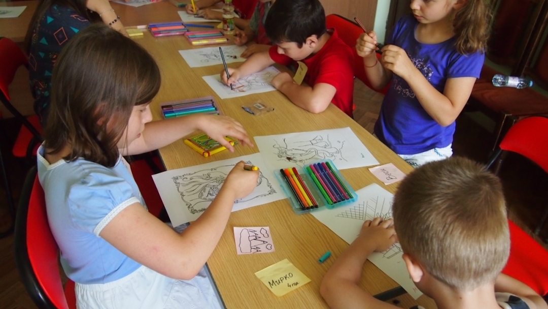 Продължава записването за лятната академия на Общински младежки дом - Русе