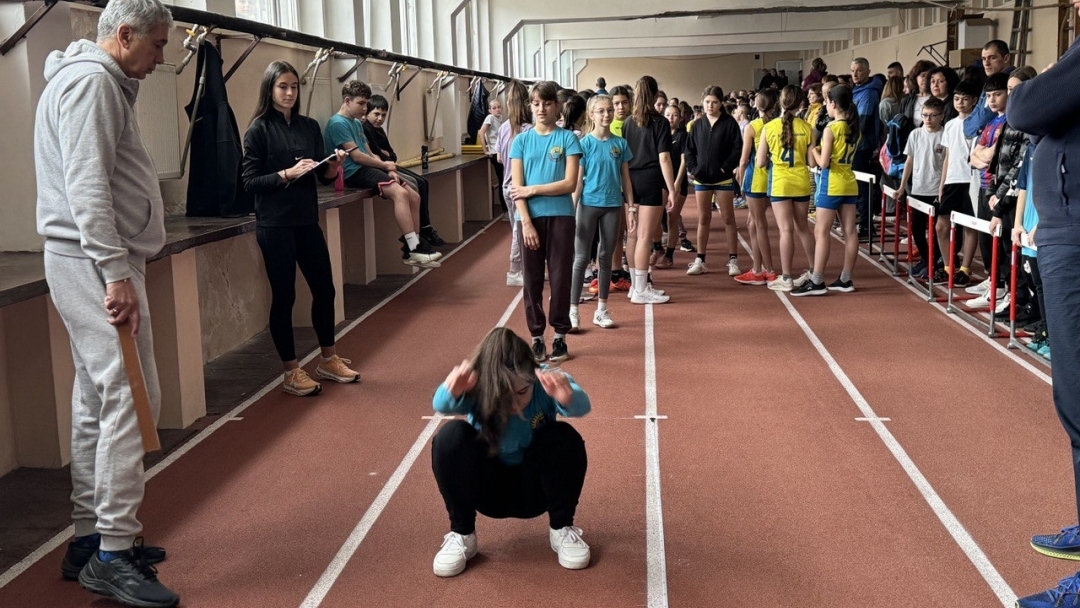 Традиционният турнир „Лъвски скок“ събра над 250 ученици в Русе