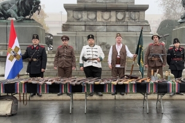 Изложба с редки оръжия на дружество „Традиция" разказва за славната военна история на България